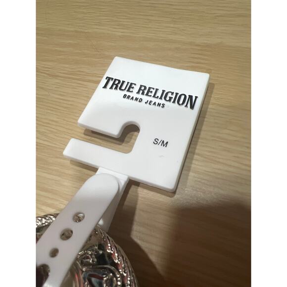 True Religion White Western Engraved Heart Silver Buckle Belt Size S/M 36-37\